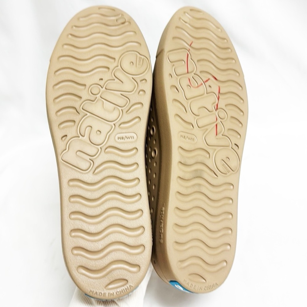 NATIVE “Jefferson Clog Sugarlite” Flax Tan Rubber New! Mens 9 Womens 10 Unisex - Picture 6 of 6